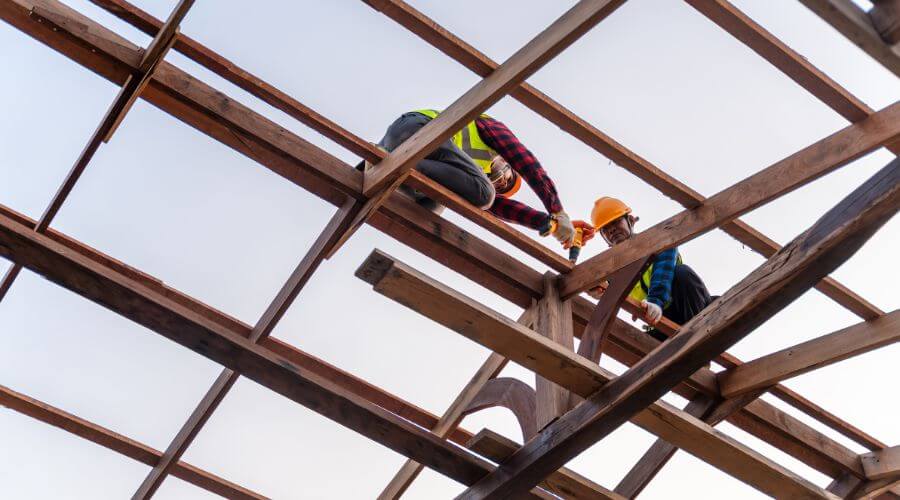 Professional gutter cleaning services in De Kalb, TX